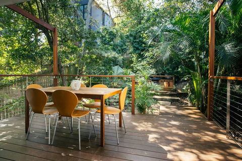 Point Break Beach House - Kalgoorlie Accommodation 0