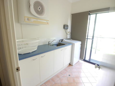 A Tequila Sunrise - Kalgoorlie Accommodation 9
