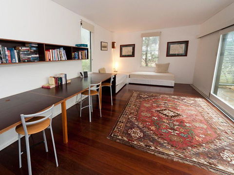 Aquila - Kalgoorlie Accommodation 1