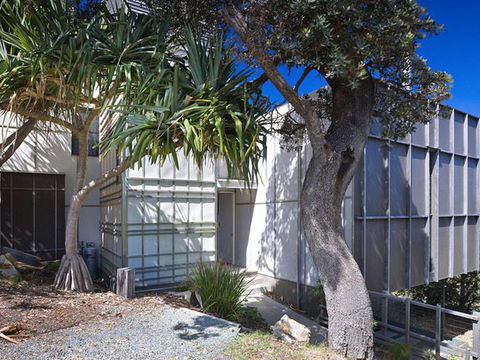 Aquila - Kalgoorlie Accommodation 0