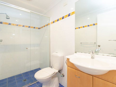'Dutchies Vista' 1/45 Christmas Bush Ave - Ground Floor Duplex With Stunning Water Views - Kalgoorlie Accommodation 3