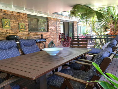 'Sandy Palms' 28 Moorooba Cr - Beautiful Home With Wifi, Air-con And Boat Parking - Kalgoorlie Accommodation 2
