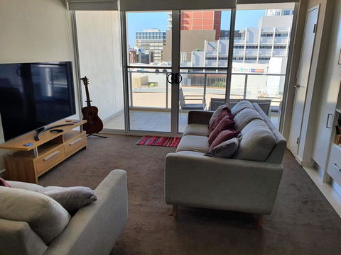 (just Listed) Bolton St 1br 350m Walk To Newcastle Beach +++ Wifi End Eand - Kalgoorlie Accommodation 1