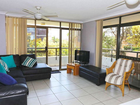 1 'The Commodore' 9-11 Donald St - Ground Floor Unit, Close To Shops, Cafe's And Marina - Kalgoorlie Accommodation 3