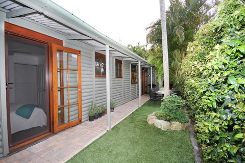 1/121 Park Crescent, Coolum Beach - Kalgoorlie Accommodation 3