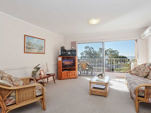 10 'Teramby Court' 104 Magnus Street - In Nelson Bay CBD With Water Views And WIFI - Kalgoorlie Accommodation 2