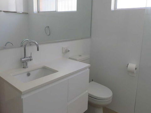 10 Garuwa Street - Fabulous Fingal - Kalgoorlie Accommodation 1