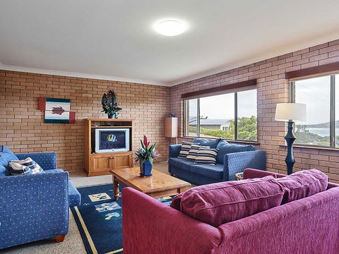 10 Garuwa Street - Fabulous Fingal - Kalgoorlie Accommodation 2