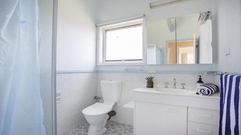 103 Bannister Head Rd - Beaming Bannister Retreat - Kalgoorlie Accommodation 2