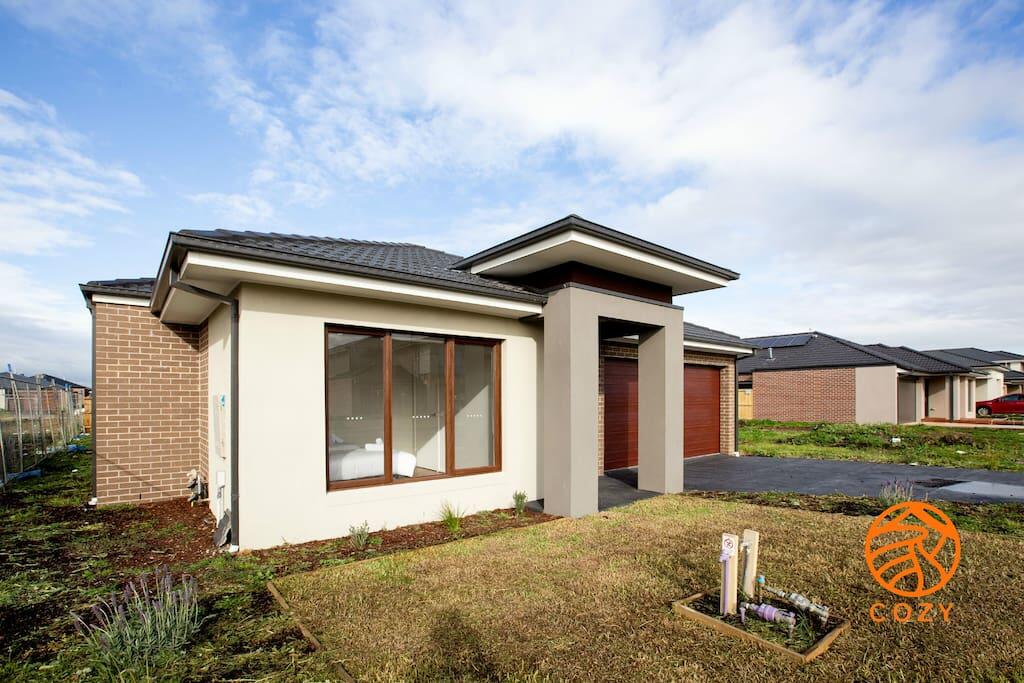 Cranbourne North VIC Kalgoorlie Accommodation