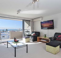 11 'Bayview Apartment' 42 Stockton Street - right in the CBD of Nelson Bay with water views - Kalgoorlie Accommodation