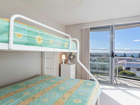 11 'Bayview Apartment' 42 Stockton Street - Right In The CBD Of Nelson Bay With Water Views - Kalgoorlie Accommodation 3