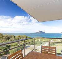 12 'Intrepid' 3 Intrepid Close - right on the beachfront - Kalgoorlie Accommodation