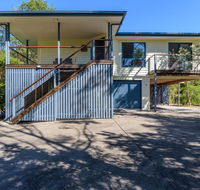 12 Ibis Court - Highset beach house with natural bushland gardens and covered decks - Kalgoorlie Accommodation
