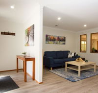 12 Mount Porepunkah Road - Kalgoorlie Accommodation