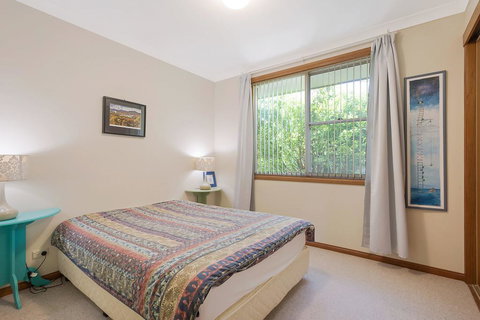 120 Ocean Parade Dalmeny - Kalgoorlie Accommodation 2