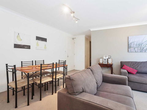 14 'Mistral Court' 17 Mistral Close - Across The Road From The Beach - Kalgoorlie Accommodation 2