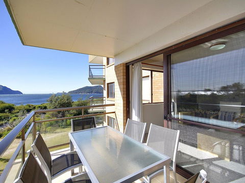 15 'Intrepid', 3 Intrepid Close - Right On The Beachfront - Kalgoorlie Accommodation 0