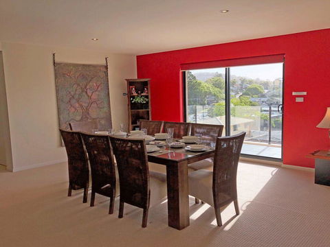 15 Dolphin Cove, 2 - 6 Government Rd - Stunning Penthouse With Views, Lift & Ducted Air Conditioning - Kalgoorlie Accommodation 2