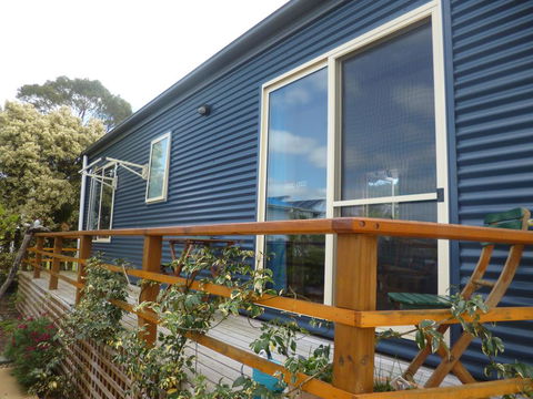 19 Blue - Kalgoorlie Accommodation 1