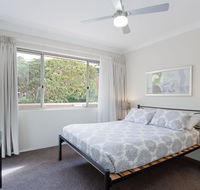2 'Bronte Court' 17 Magnus Street - air con complex pool and centrally located - Kalgoorlie Accommodation