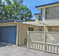 2 'Mahi Mahi' 5 Achilles Street - 3 bedroom between Shoal Bay and Little Beach - Kalgoorlie Accommodation