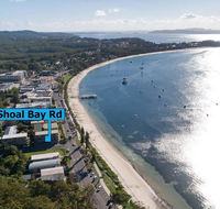 2 'Shoal Towers' 11 Shoal Bay Rd - across the road to beautiful Shoal Bay Beach - Kalgoorlie Accommodation