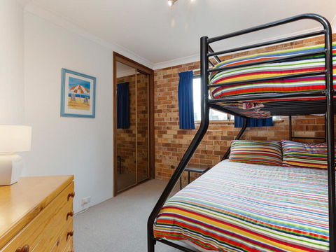 2 'Yachtsman Rest', 37 Victoria Parade - Foxtel, Aircon, Waterviews - Kalgoorlie Accommodation 3