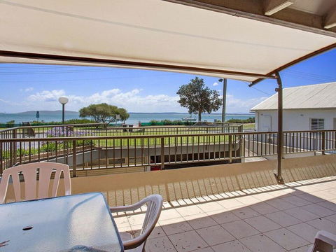 2 'Yachtsman Rest', 37 Victoria Parade - Foxtel, Aircon, Waterviews - Kalgoorlie Accommodation 0