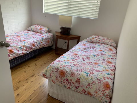 2 Bed Bar Beach Apartment - Stroll To Beach & Cafes, Supermarket Apartment 6 - Kalgoorlie Accommodation 2