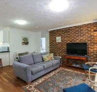 2 Bedroom St Lucia Apartment close to UQ and CityCat - Kalgoorlie Accommodation