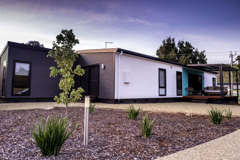 2 Minutes By Bike - Bright, VIC - Kalgoorlie Accommodation 0