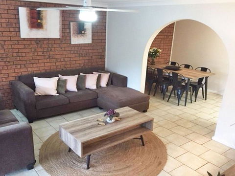 2/10 Catalina Close - Walk To Shoal Bay Beach - Kalgoorlie Accommodation 1