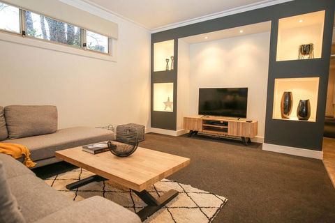 22 Riverside - Kalgoorlie Accommodation 3