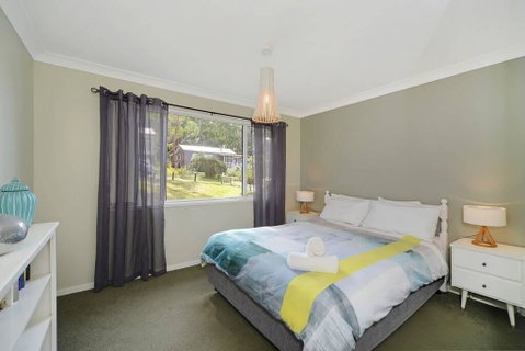 24 Hyam Road Hyams Beach - Kalgoorlie Accommodation 3