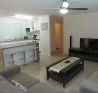 26 Kurana Street - Rainbow Beach Stroll To The Beach and Shops