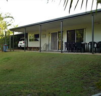 27 Carlo Road - Rainbow Beach Affordable Family Beach House