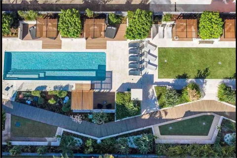 Beachfront 2 Bed At Burleigh Heads - Kalgoorlie Accommodation 1