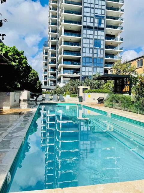 Beachfront 2 Bed At Burleigh Heads - Kalgoorlie Accommodation 2