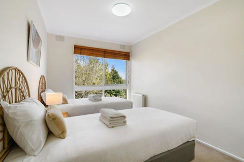 Bright & Lovely @ Balwyn Townhouse W Parking BBQ - Kalgoorlie Accommodation 3