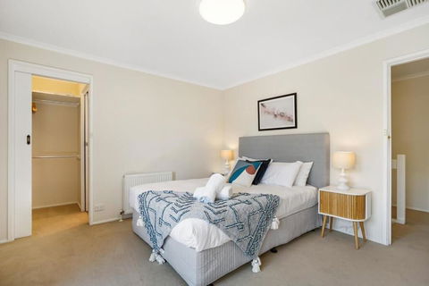 Bright & Lovely @ Balwyn Townhouse W Parking BBQ - Kalgoorlie Accommodation 4