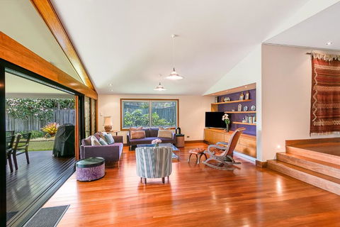 Cabarita Beach Oasis - 3BR Beach House By UHoliday - Kalgoorlie Accommodation 2