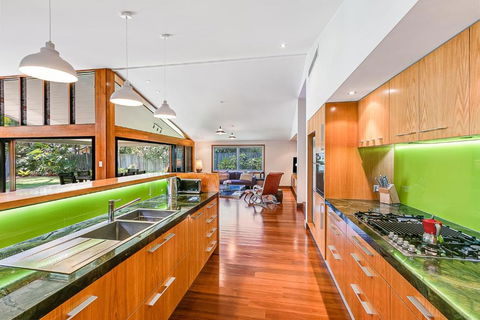 Cabarita Beach Oasis - 3BR Beach House By UHoliday - Kalgoorlie Accommodation 4
