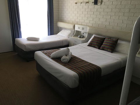 CAPRICORN MOTOR Inn - Kalgoorlie Accommodation 4