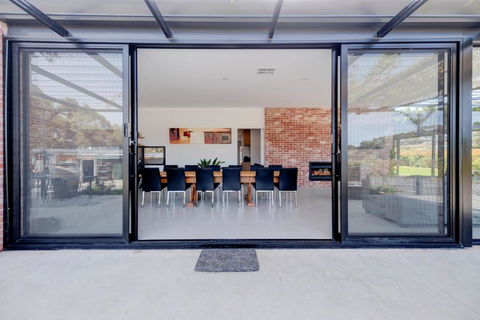 CASALE ESTATE - Kalgoorlie Accommodation 4