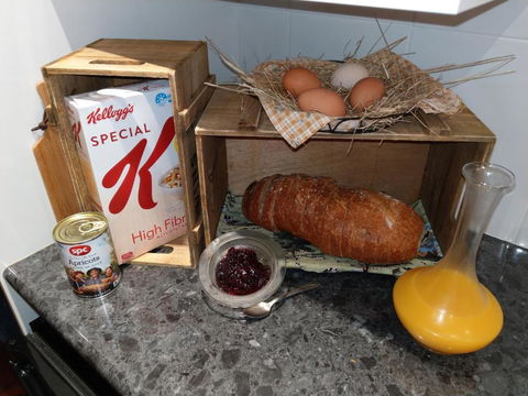 Cradle At Casa Blanca Country Retreat - Kalgoorlie Accommodation 1