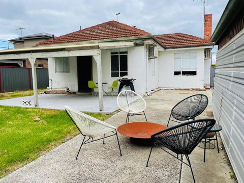 D123 Super Sun Shine Stay - Kalgoorlie Accommodation 0
