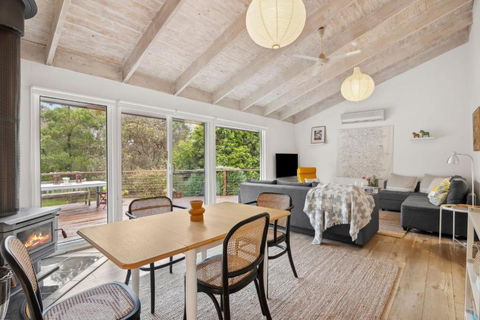 Darlana House - Kalgoorlie Accommodation 1