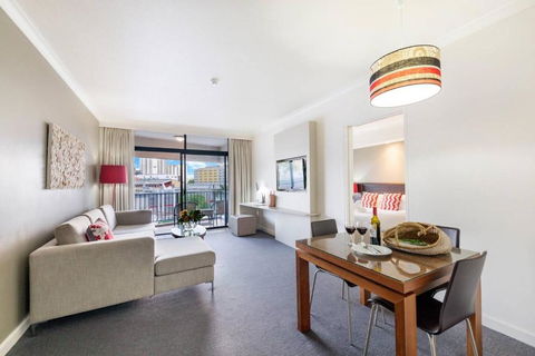 Darwin Harbourside Escape In Two Adjacent Rooms - Kalgoorlie Accommodation 1