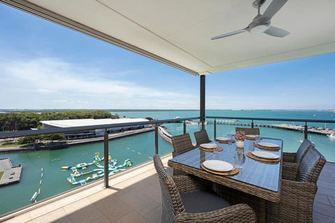 Darwin Waterfront Penthouse - Kalgoorlie Accommodation 1